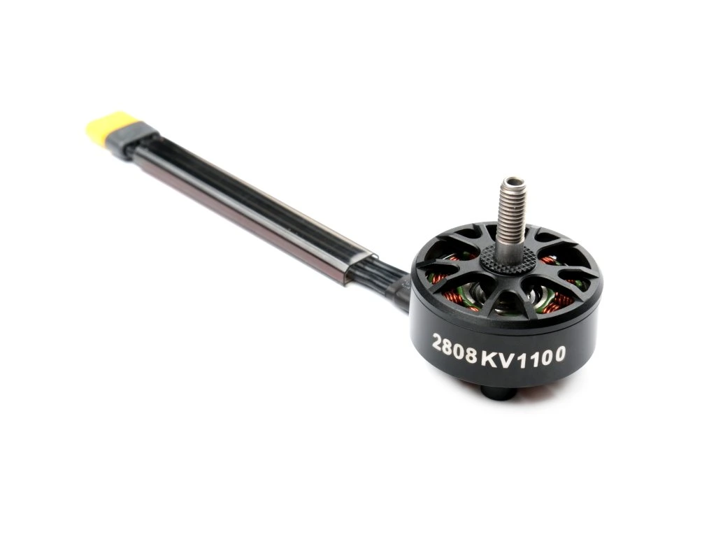 Mootor Pilotix 2808 1100KV plasttorude ja pistikuga